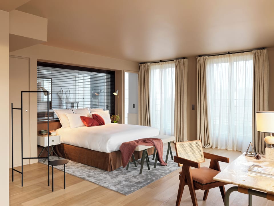 Sky Penthouse | Premium bedding, minibar, blackout drapes, soundproofing