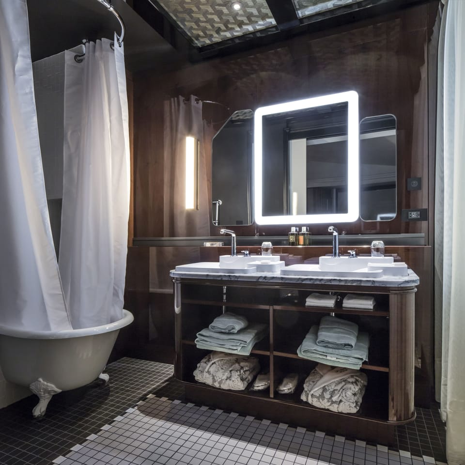 Free toiletries, hair dryer, towels