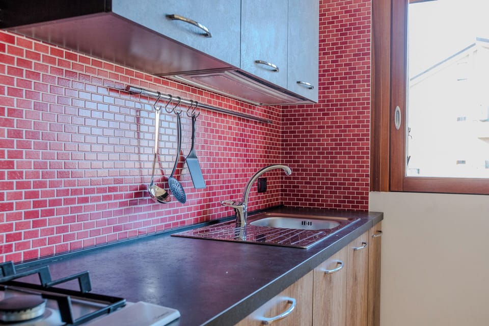 Apartment | Private kitchen | Fridge, microwave, oven, stovetop