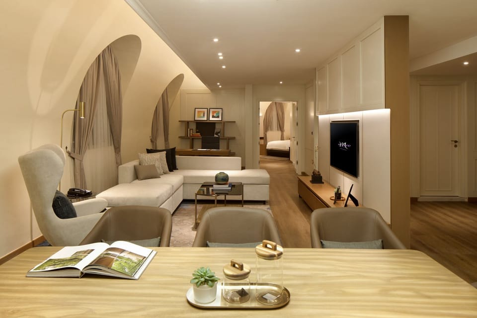 Minibar, in-room safe, desk, blackout drapes