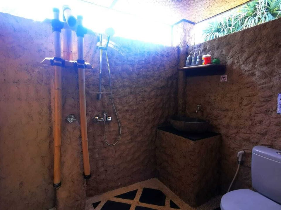 Family House, Garden View | Bathroom