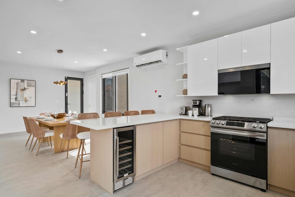 House (3 Bedrooms) | Property amenity