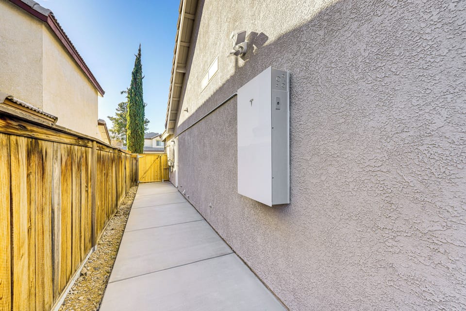 Apartment (0 Bedroom) | Interior