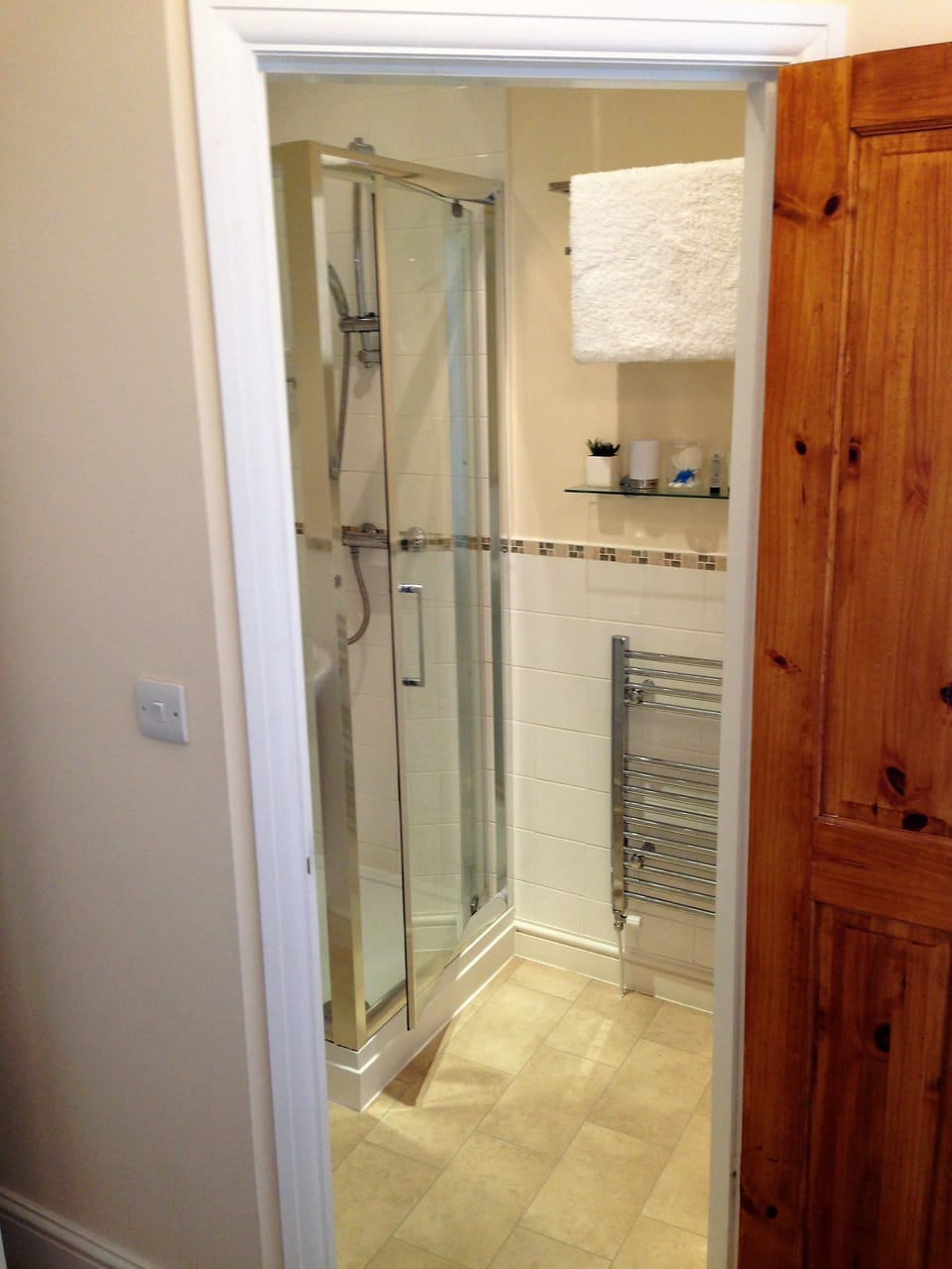 Standard Double Room, 1 Double Bed (Room 4) | Bathroom | Shower, free toiletries, hair dryer, towels