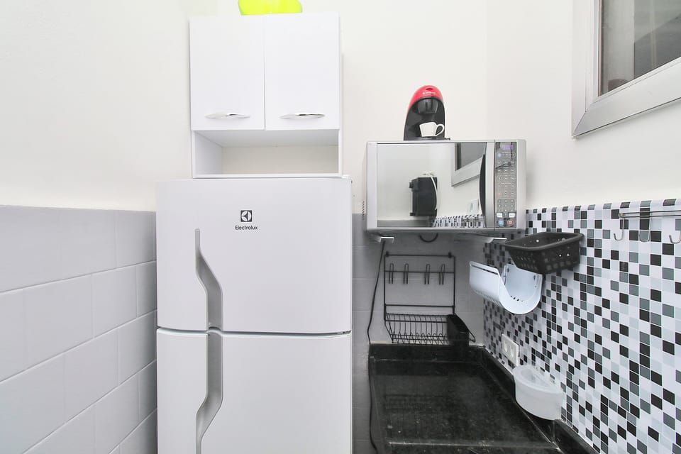 Classic Studio, Partial Sea View | Private kitchen