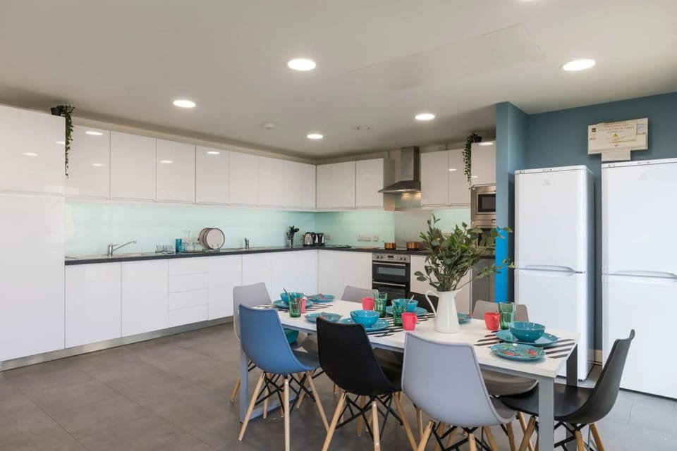 Single Room, Non Smoking | Shared kitchen facilities