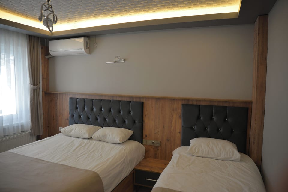 Desk, laptop workspace, iron/ironing board, free WiFi