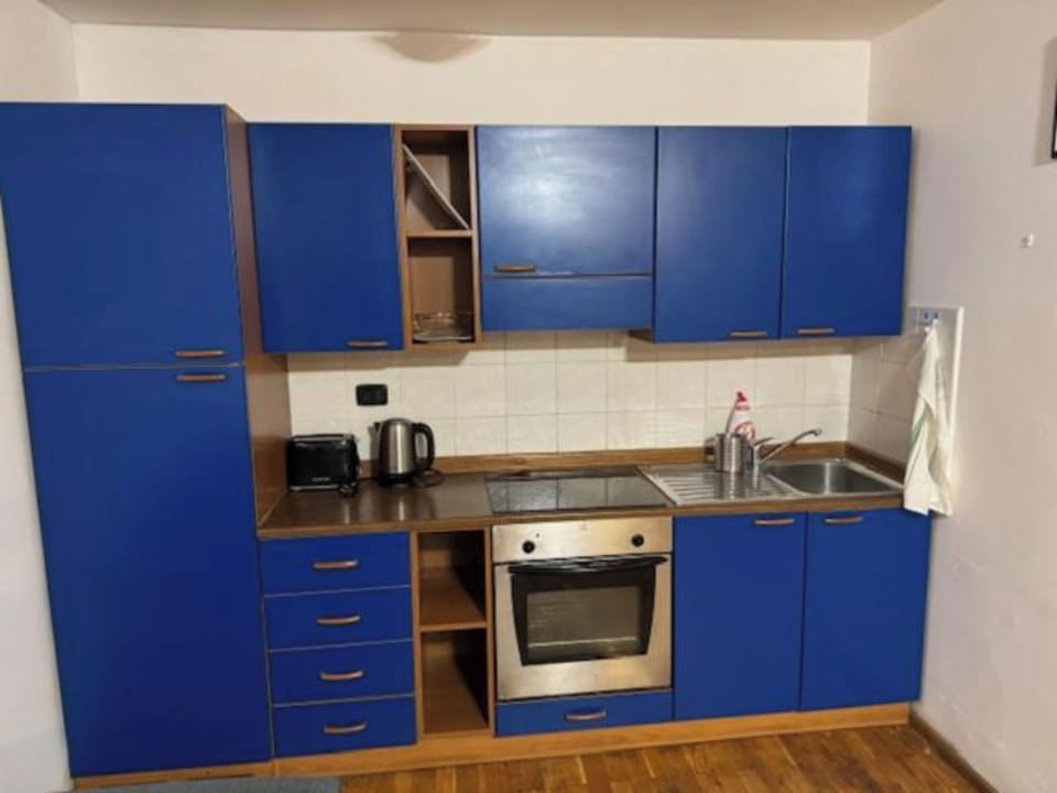 Apartment, 1 Bedroom, Accessible, Smoking | Interior