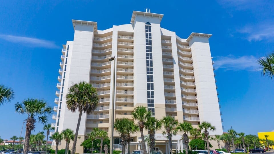 Condo, 2 Bedrooms | Exterior