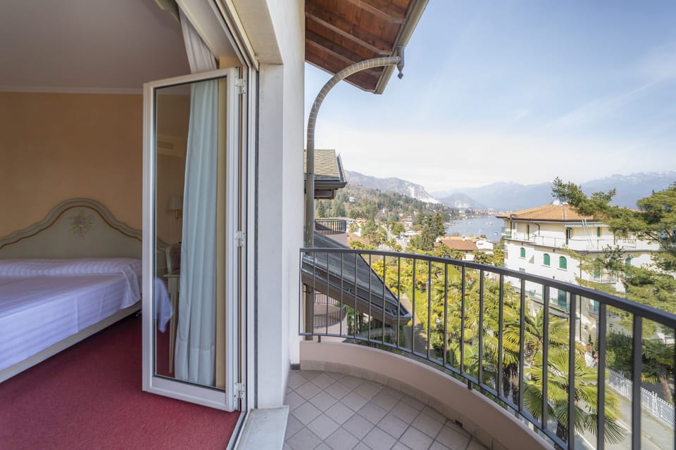 Superior Double or Twin Room, Lake View | View from room