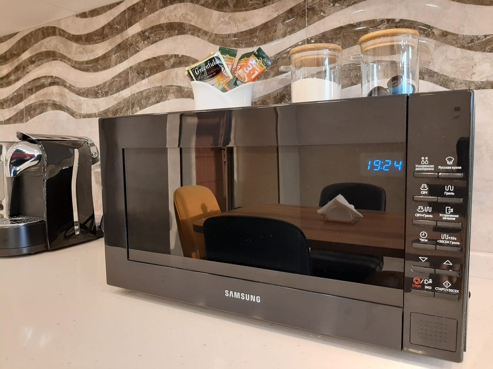 Standard Apartment, Mountain View | Microwave