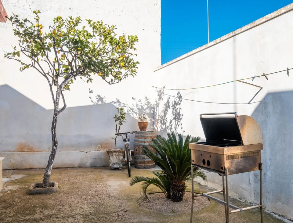 House, 2 Bedrooms, Smoking, Balcony | BBQ/picnic area