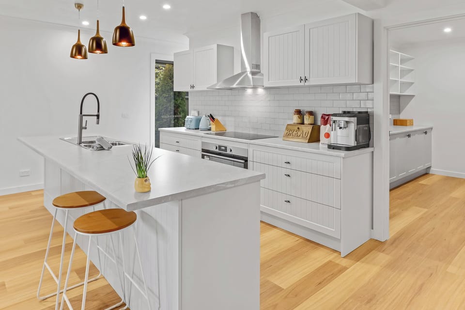 Family House, 4 Bedrooms | Private kitchen