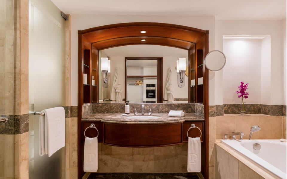 Separate tub and shower, eco-friendly toiletries, hair dryer, bathrobes