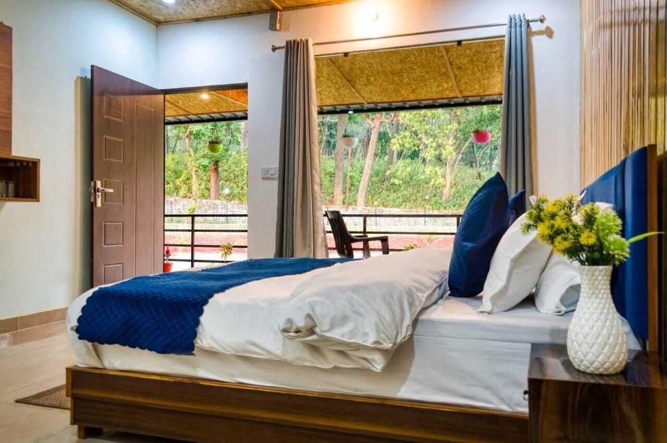 Deluxe Room | Free WiFi