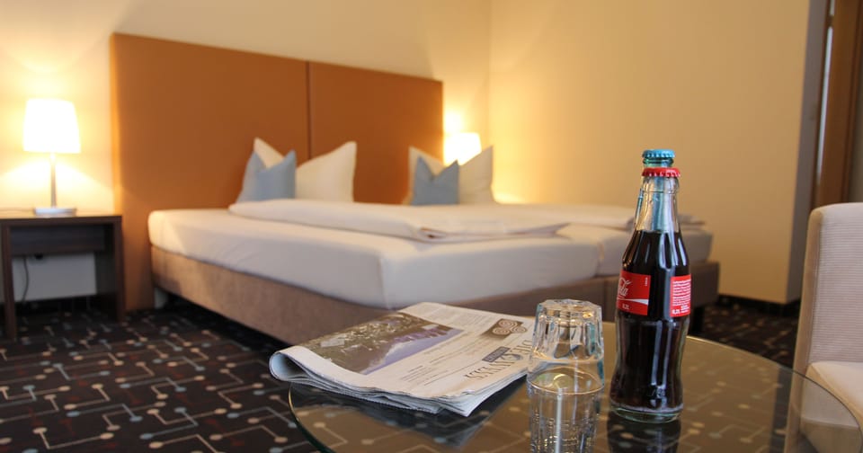 Comfort Double Room | Hypo-allergenic bedding available, minibar, in-room safe, desk