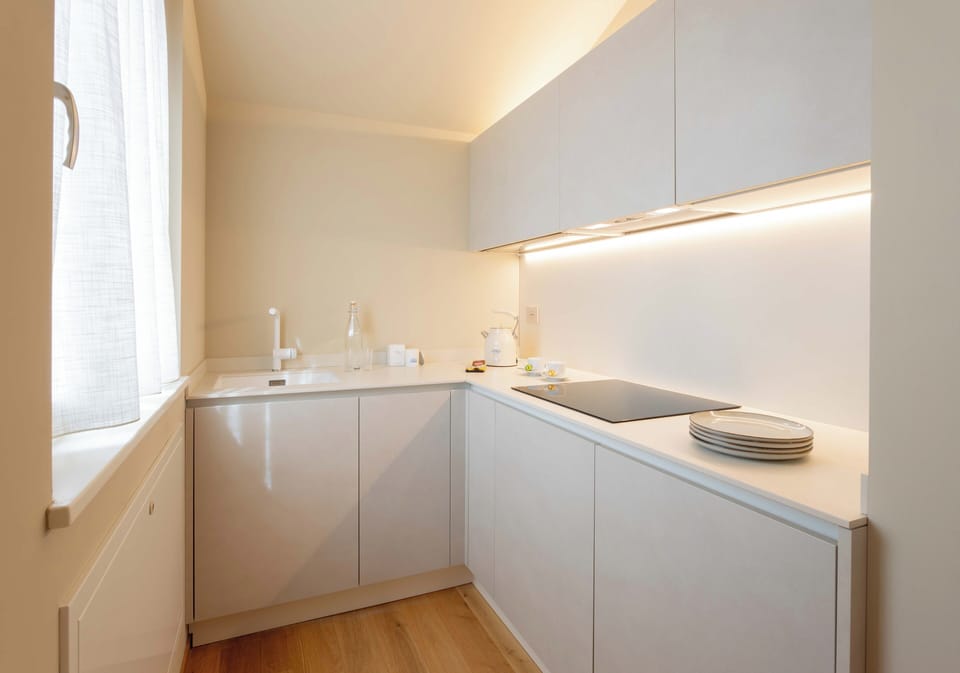 Apartment, 2 Bedrooms, Kitchenette | Private kitchen | Fridge, coffee grinder