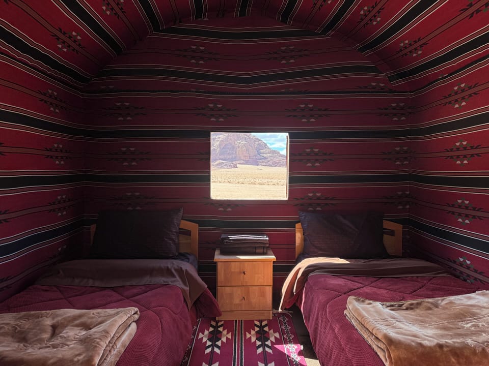 Soundproofing, bed sheets