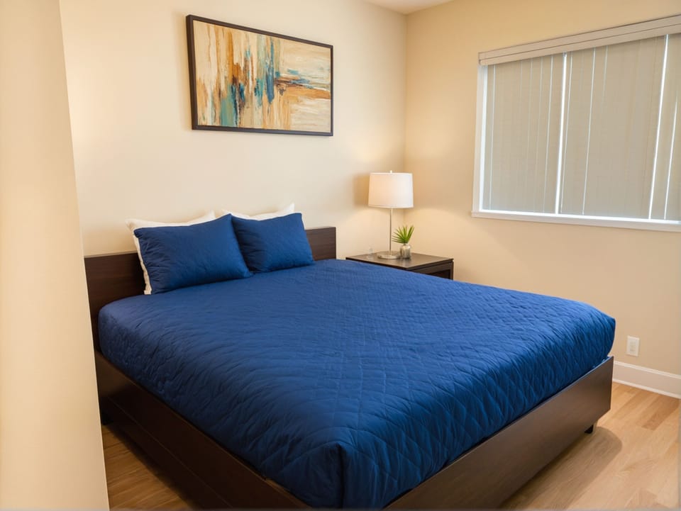 Apartment, 2 Bedrooms | Desk, laptop workspace, iron/ironing board, WiFi (free)