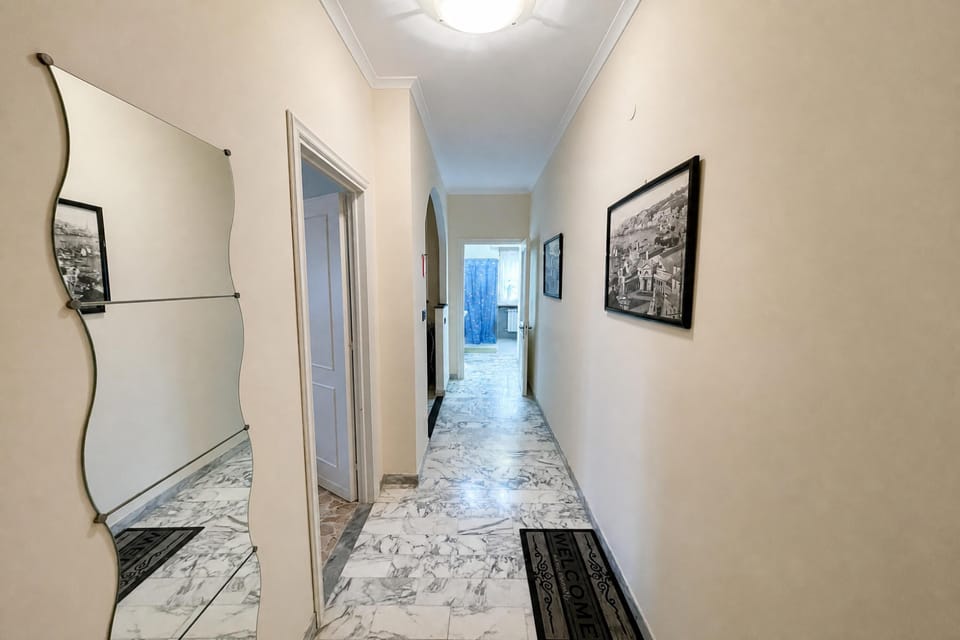 Family Apartment, 1 Bedroom, Balcony, Mountainside (La Pietra sul Mare Apartment with) | Interior