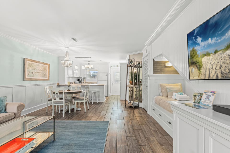 Townhome, Multiple Beds, Patio, Garden View (30 Chateau Rd | SeaRenity) | Living area | 42-inch flat-screen TV with digital channels