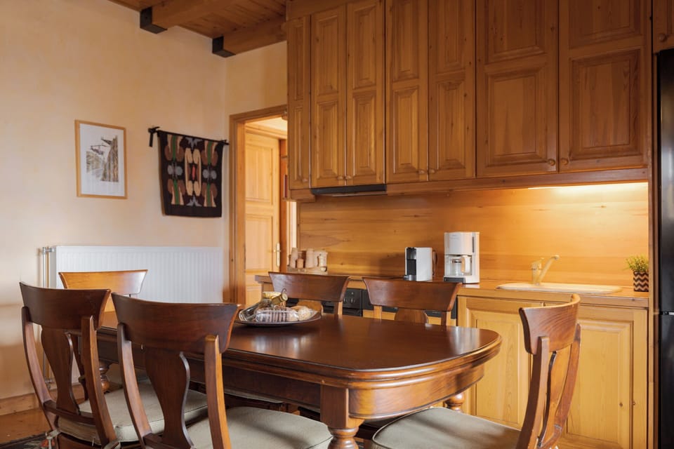 Villa, Mountain View | Dining room