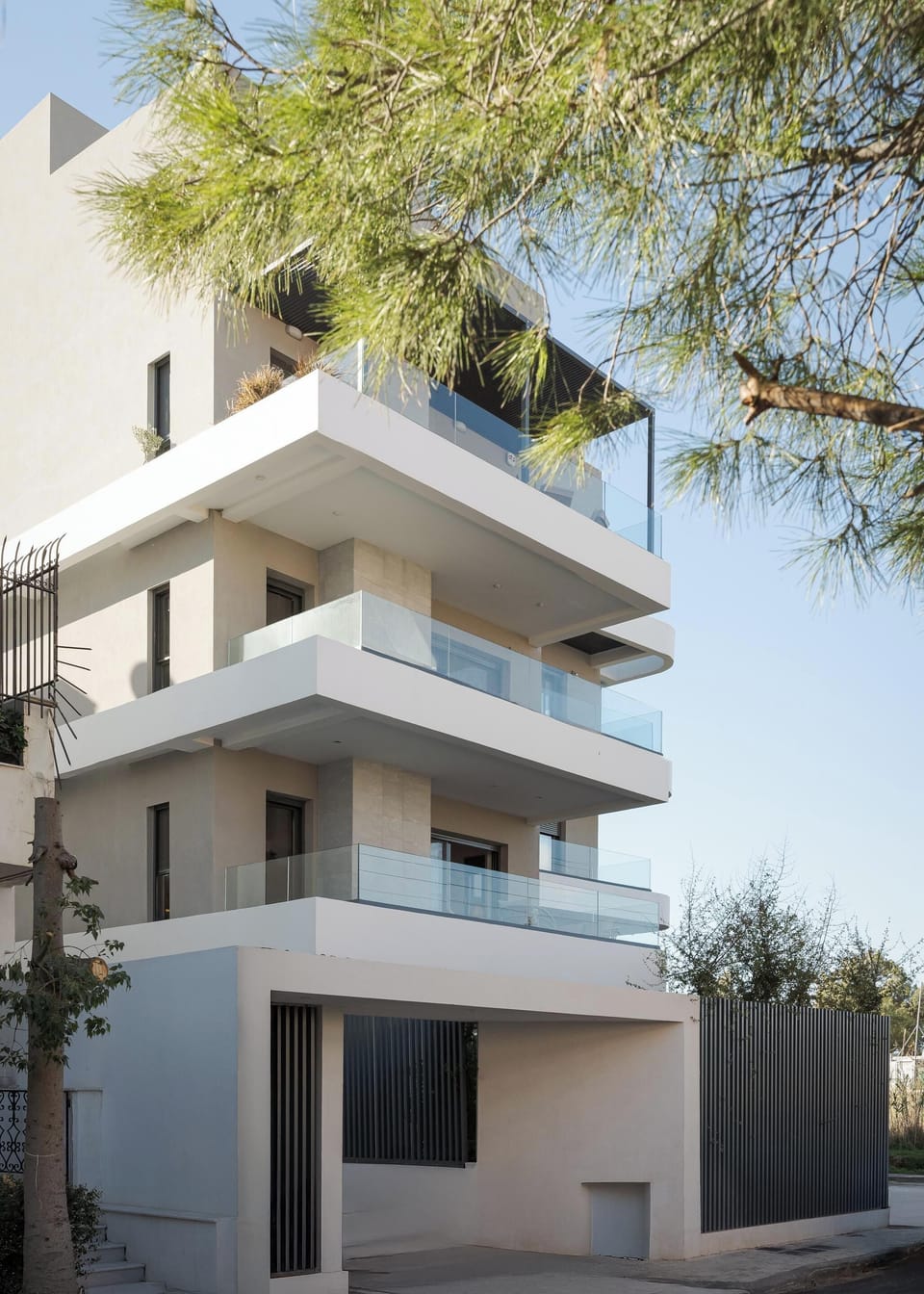 Front of property - evening/night