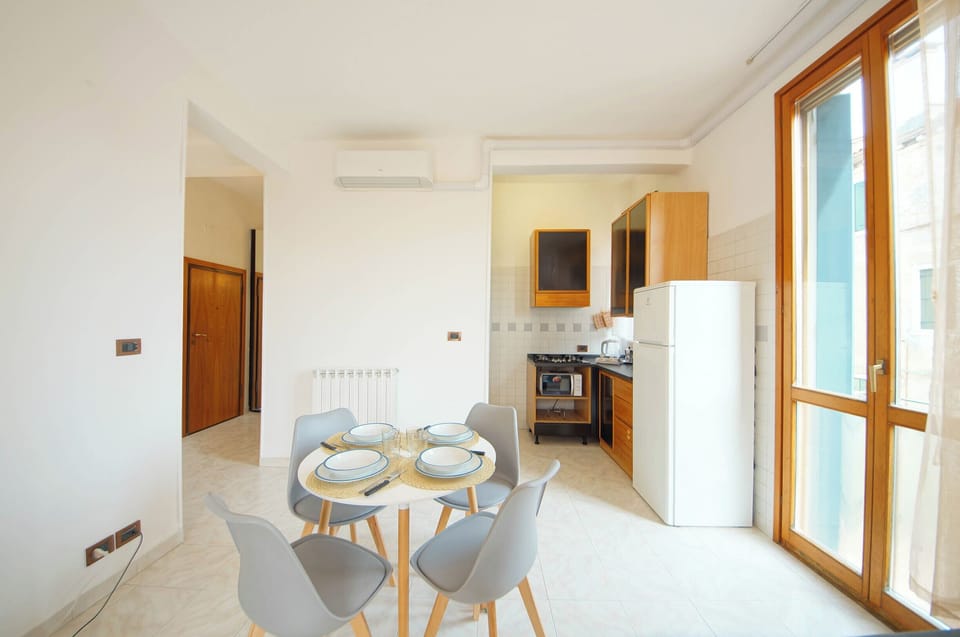 Apartment | Living area | TV