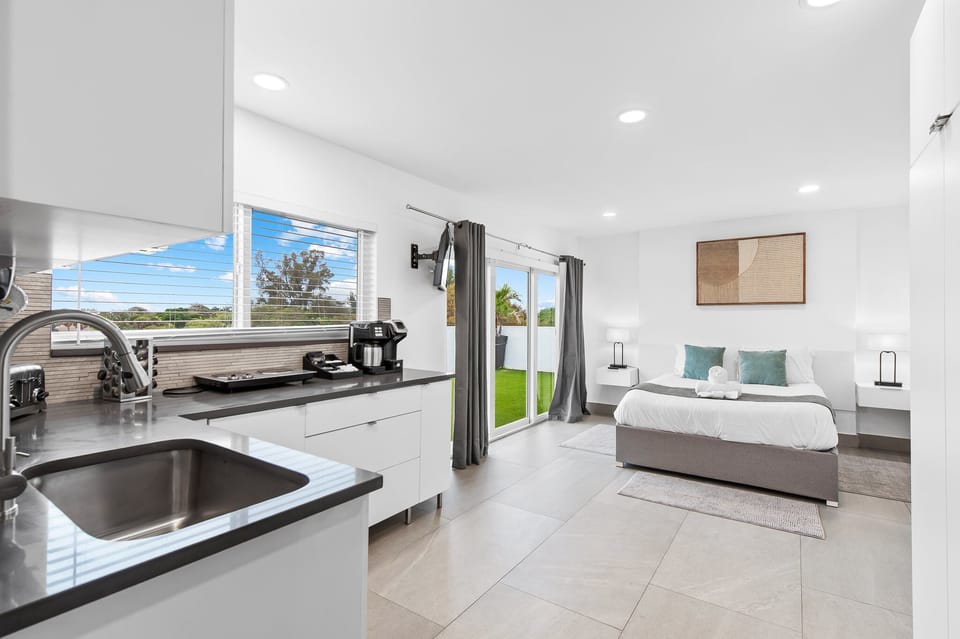 Apartment (1 Bedroom) | Interior