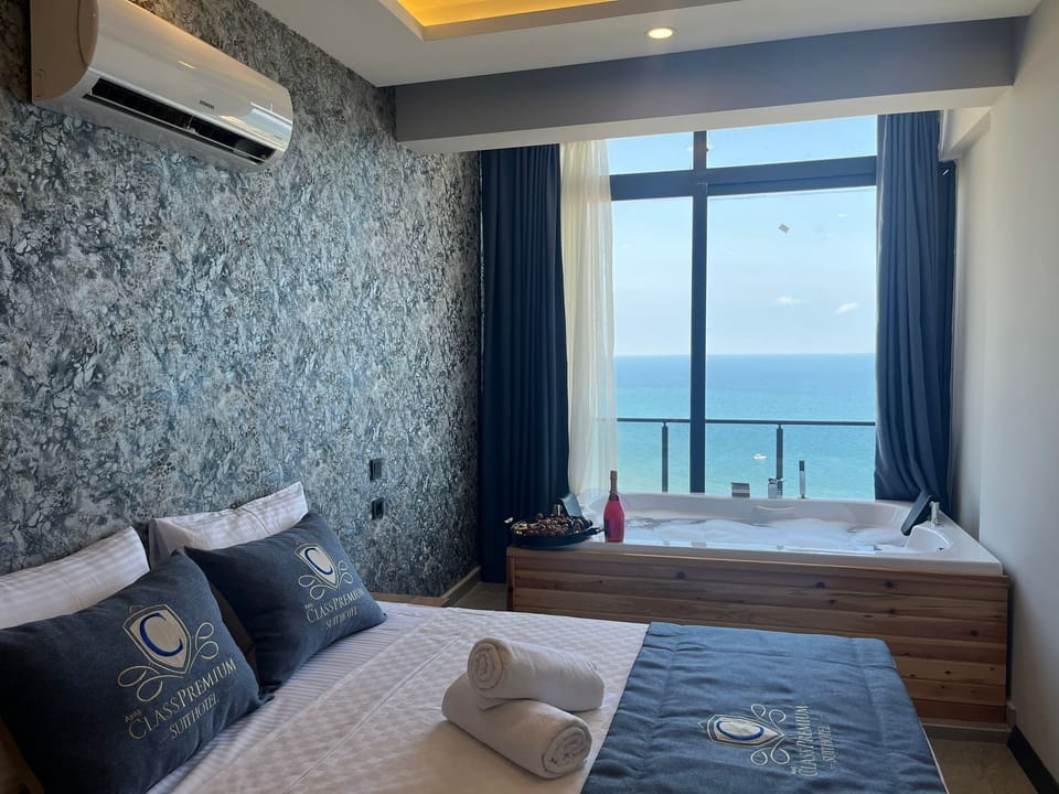 Superior Suite | Memory foam beds, desk, laptop workspace