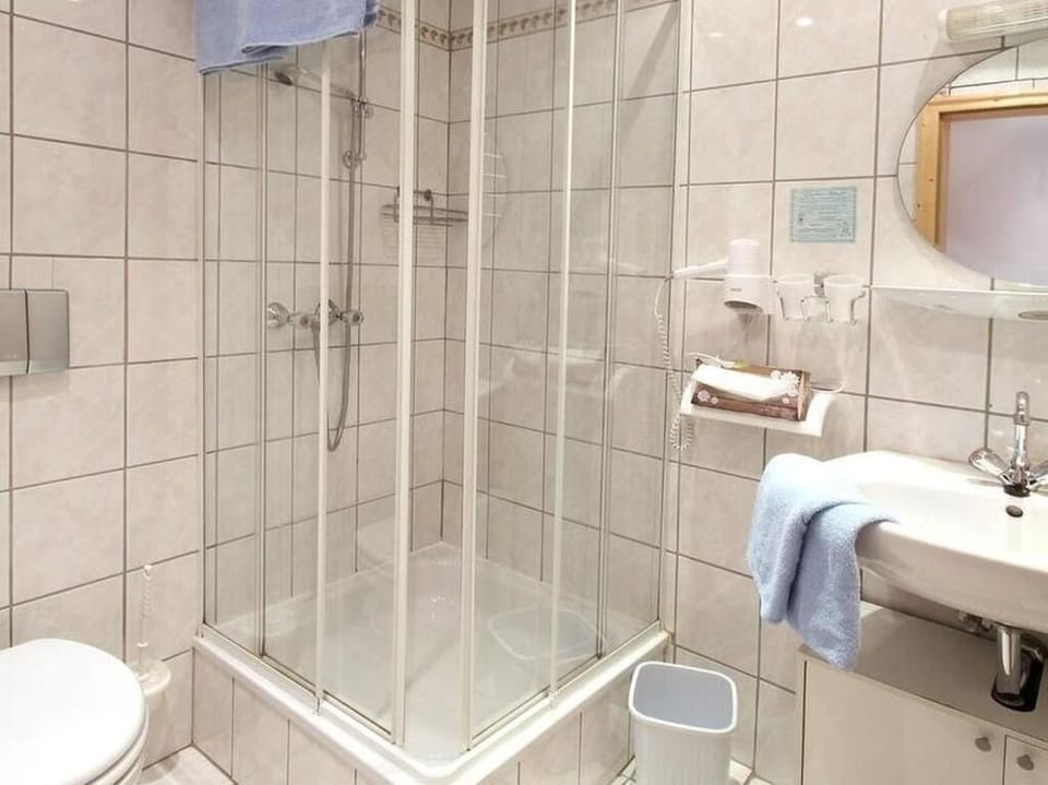 Free toiletries, hair dryer