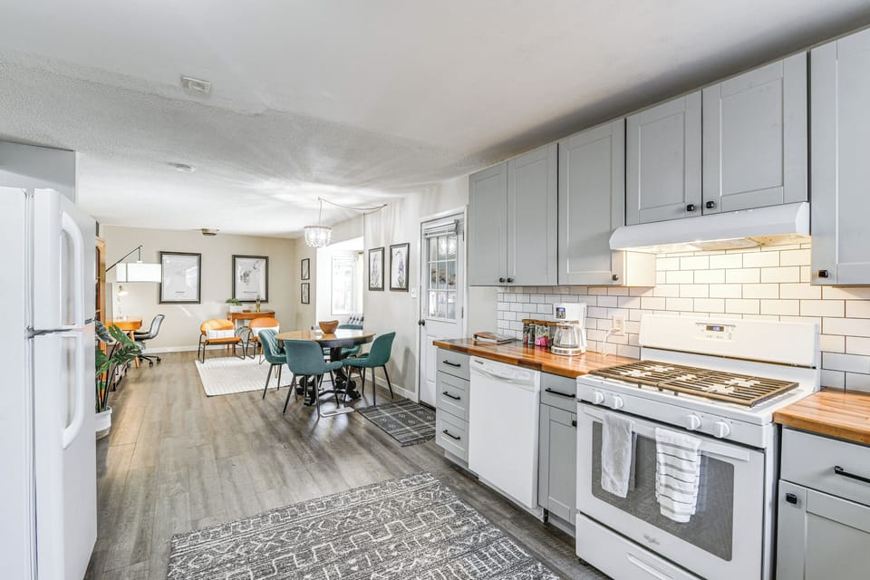House (2 Bedrooms) | Interior