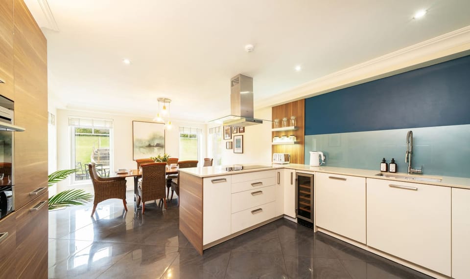 House | 5 bedrooms
