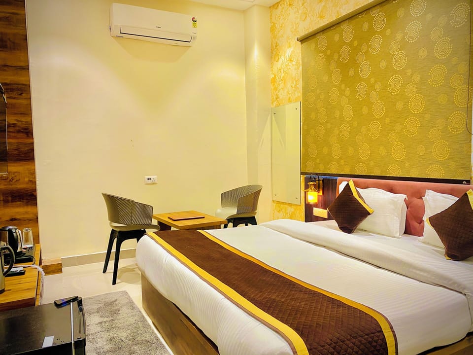 Executive Double Room | Select Comfort beds, soundproofing, bed sheets