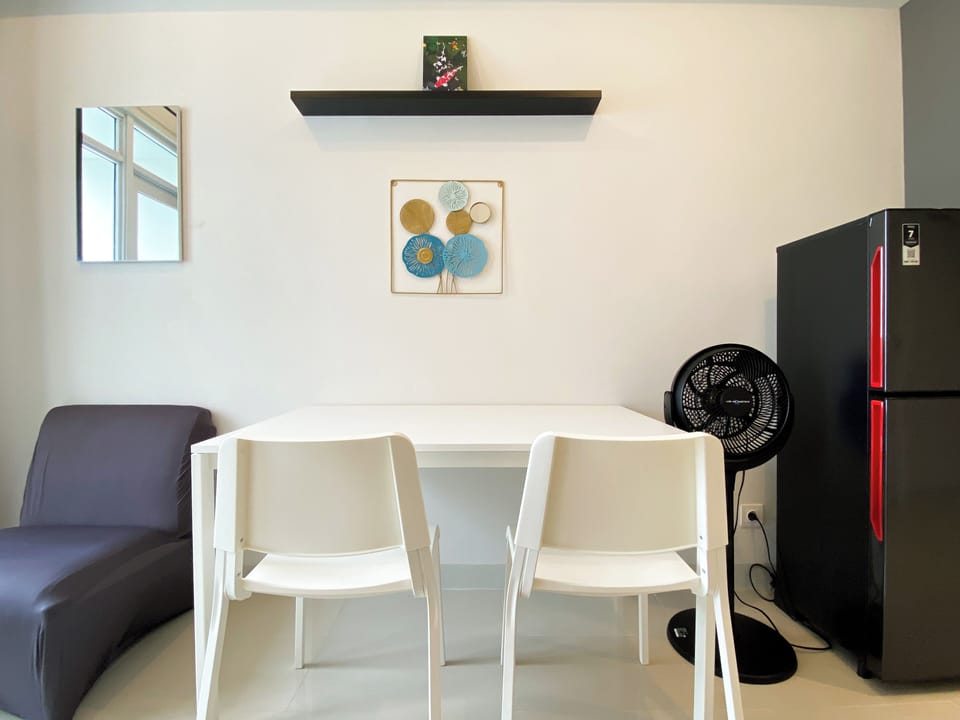 Apartment | Dining room