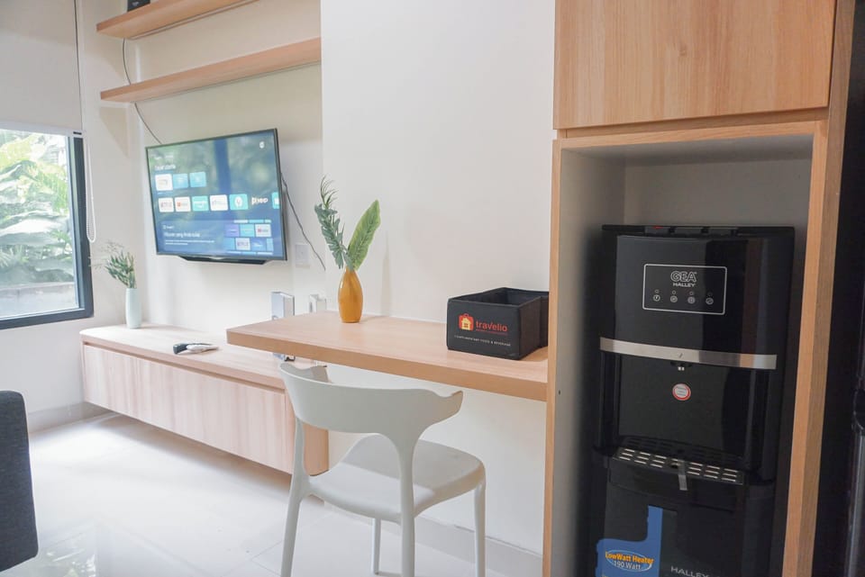 Cozy Living 2Br Apartment At Pollux Chadstone Apartment in West Java