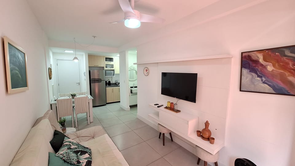 1 bedroom, blackout drapes, iron/ironing board, free WiFi