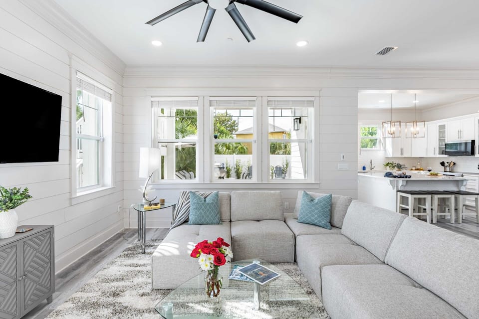House (5 Bedrooms) | Interior