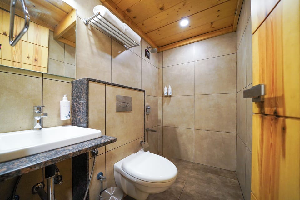 Standard Double Room | Bathroom | Bidet