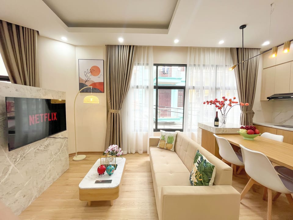 Standard Double Room, City View | Desk, soundproofing, free WiFi