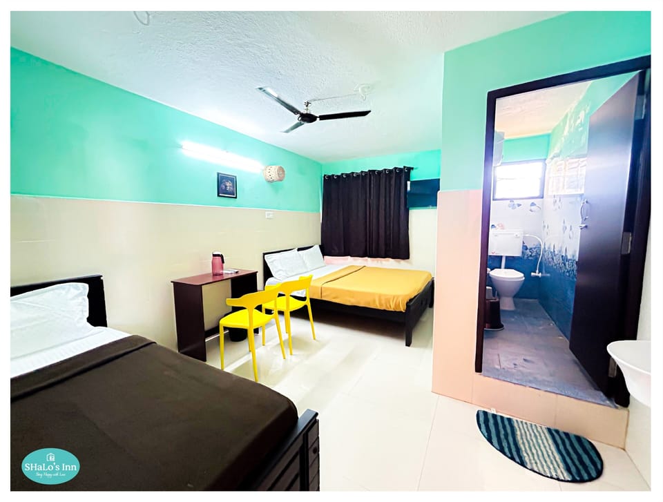 Family Room | Free WiFi