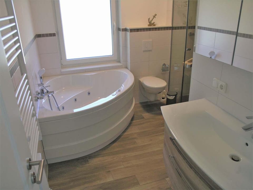 Ferienhaus mit Sauna im Ferienpark Mirow House in Rechlin