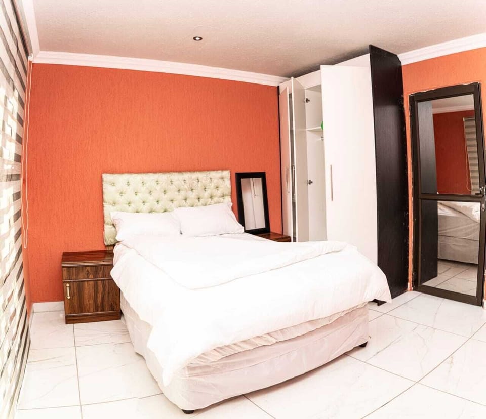Comfort Double Room, Hill View | Minibar, free WiFi