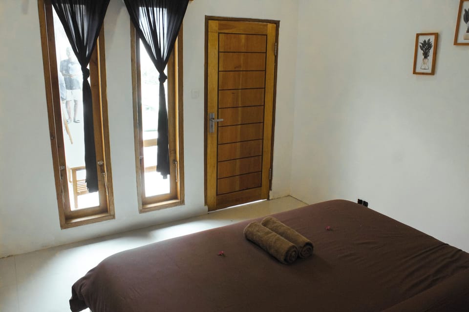 Standard Double Room | Soundproofing, WiFi (free), bed sheets