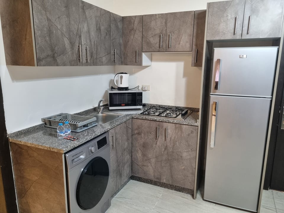 Apartment, 1 Bedroom, Accessible, Smoking | Interior