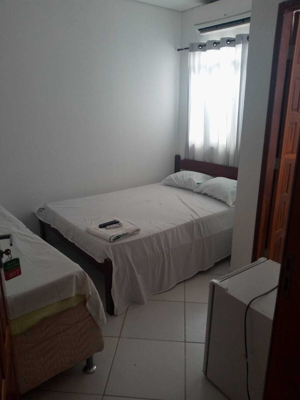 Free WiFi, bed sheets