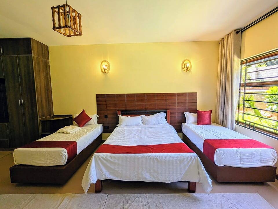 Desk, laptop workspace, free WiFi