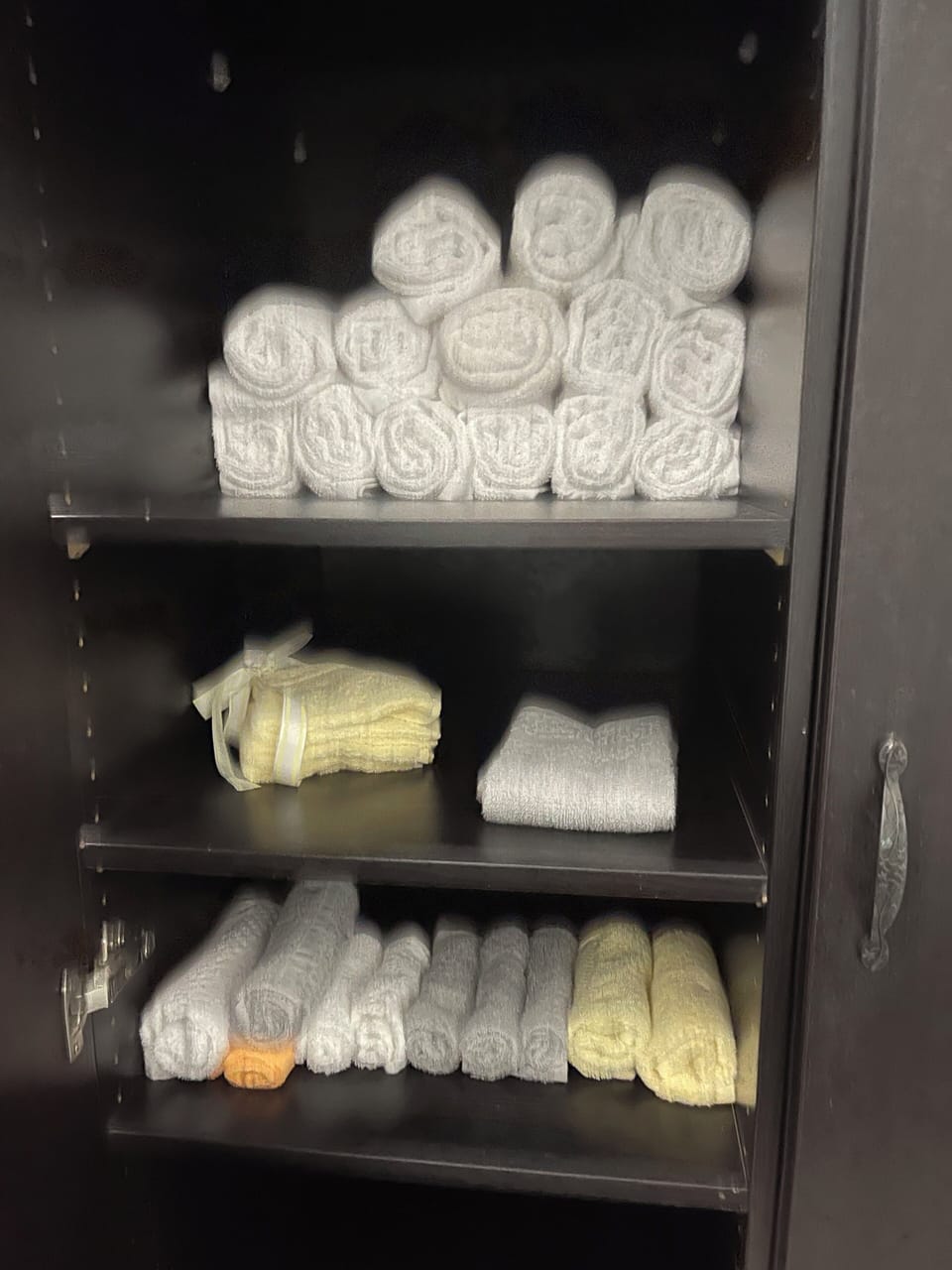 Basic House, Patio | Bathroom | Free toiletries, hair dryer, soap, shampoo