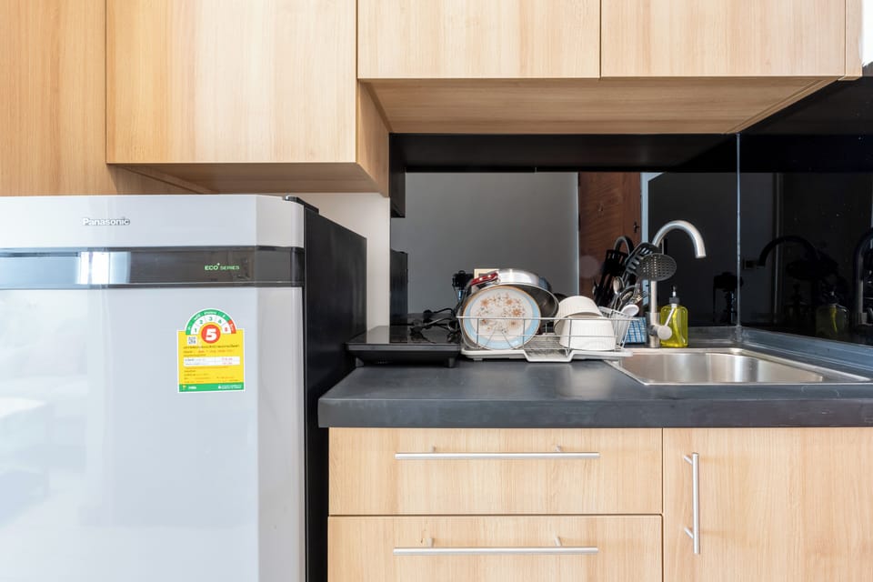 Comfort Studio, City View | Private kitchen