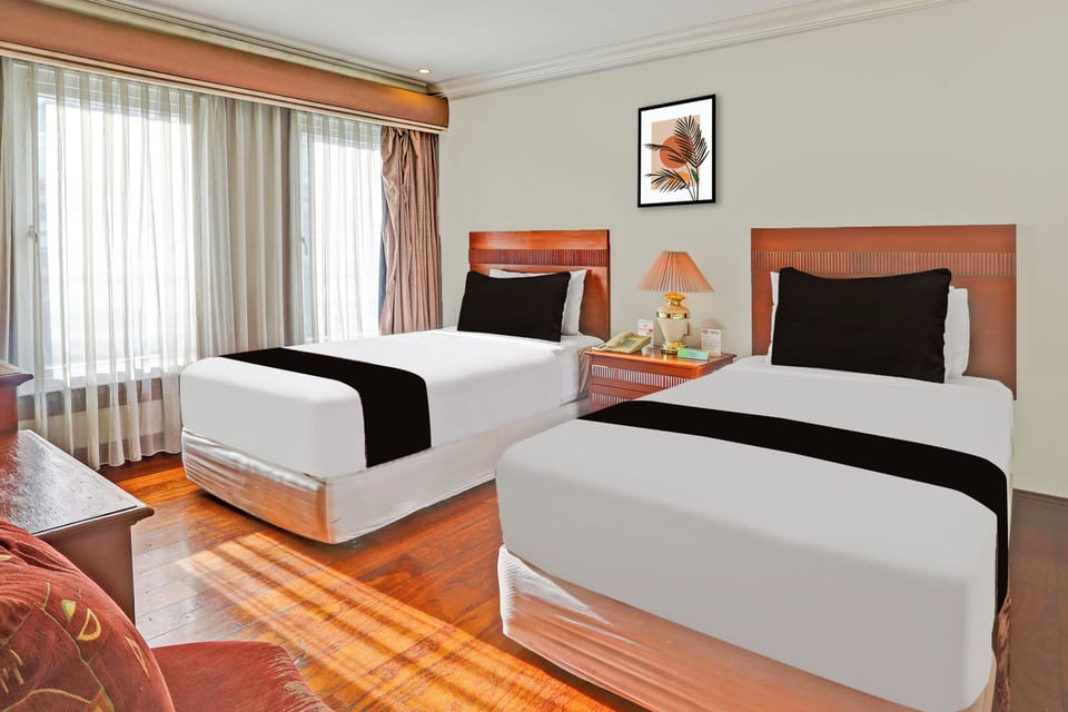 Shared Dormitory, Mixed Dorm | Premium bedding, free WiFi, bed sheets